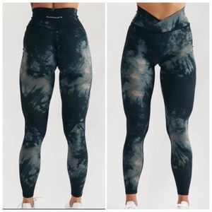 Alphalete Surface Oil Stain Leggings